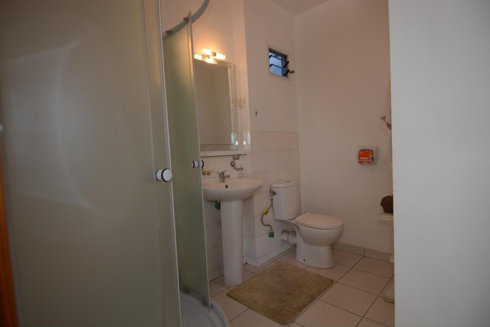Aina Hotel Антананаріву Номер фото
